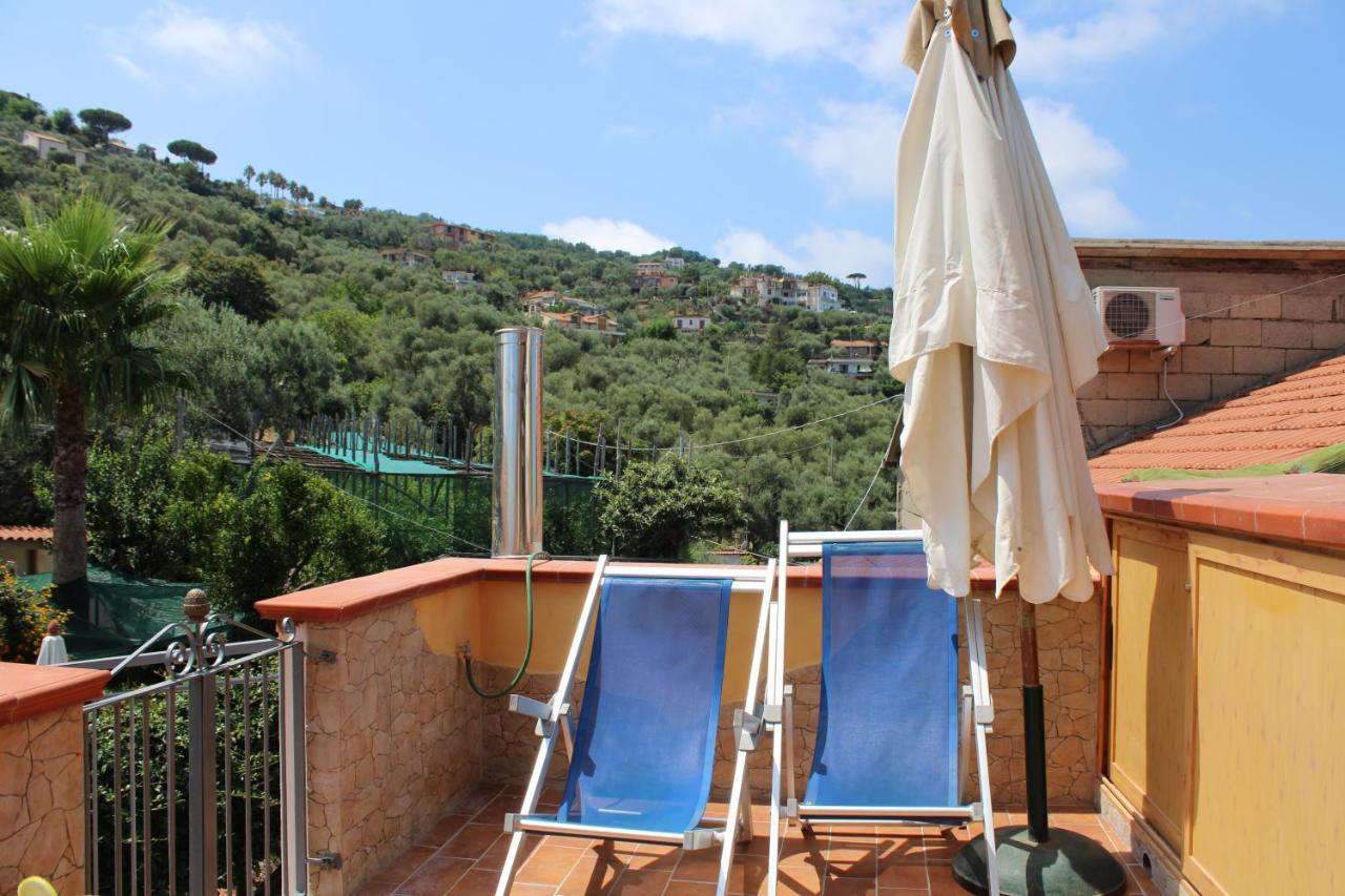 Casa Vacanze Chery Sorrento Buitenkant foto