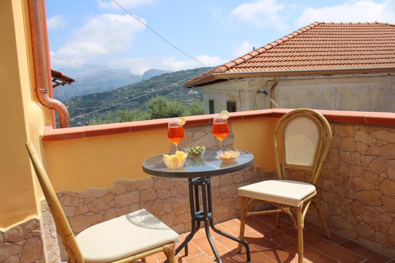 Casa Vacanze Chery Sorrento Buitenkant foto