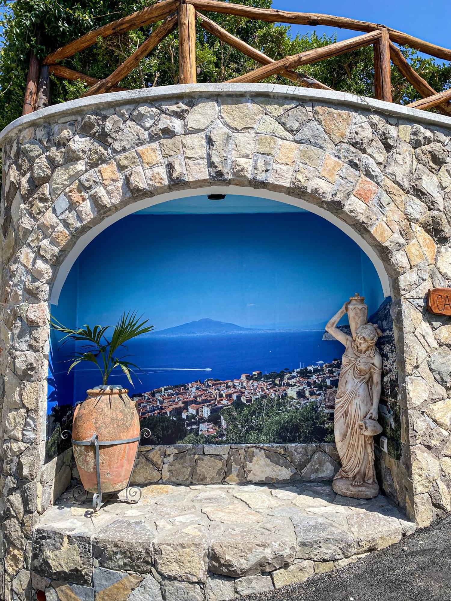 Casa Vacanze Chery Sorrento Buitenkant foto