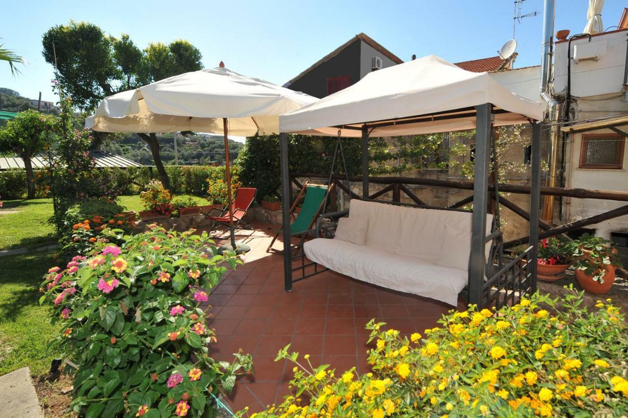 Casa Vacanze Chery Sorrento Buitenkant foto